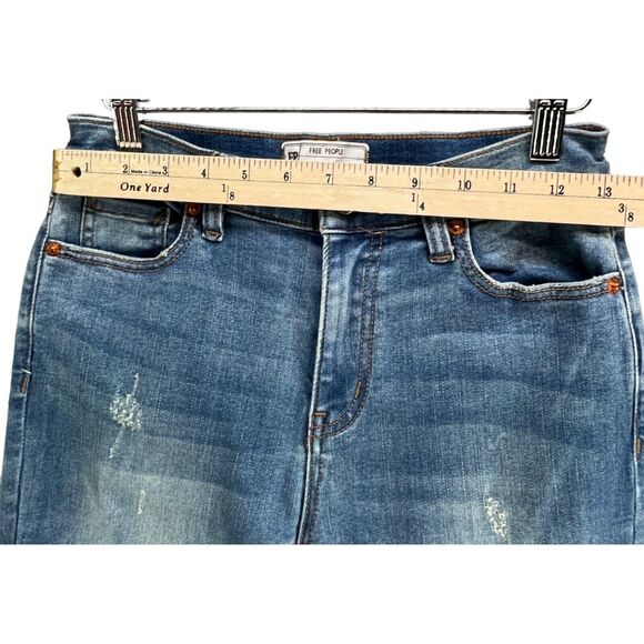 Free People Great Heights Jeans Womens 26 Blue Frayed Skinny Distressed Stretch - Picture 5 of 13